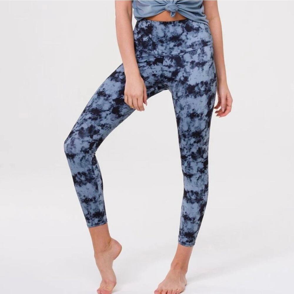 Onzie Leggings Womens XS Blue Gray Moonstone Acid Wash Tie Dye Crop High Rise